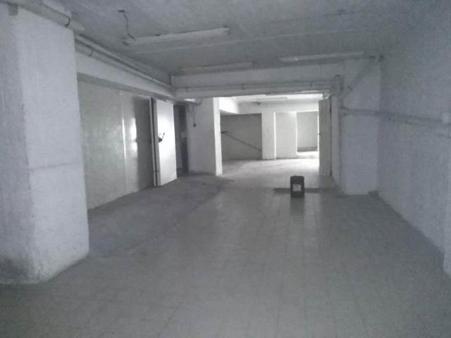 (For Rent) Commercial Warehouse || Athens North/Metamorfosis - 317 Sq.m, 450€ 