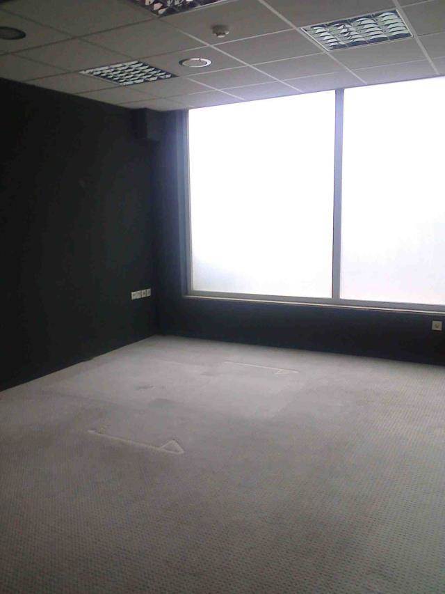 (For Rent) Commercial Commercial Property || Athens North/Lykovrysi - 300Sq.m, 1.800€ 