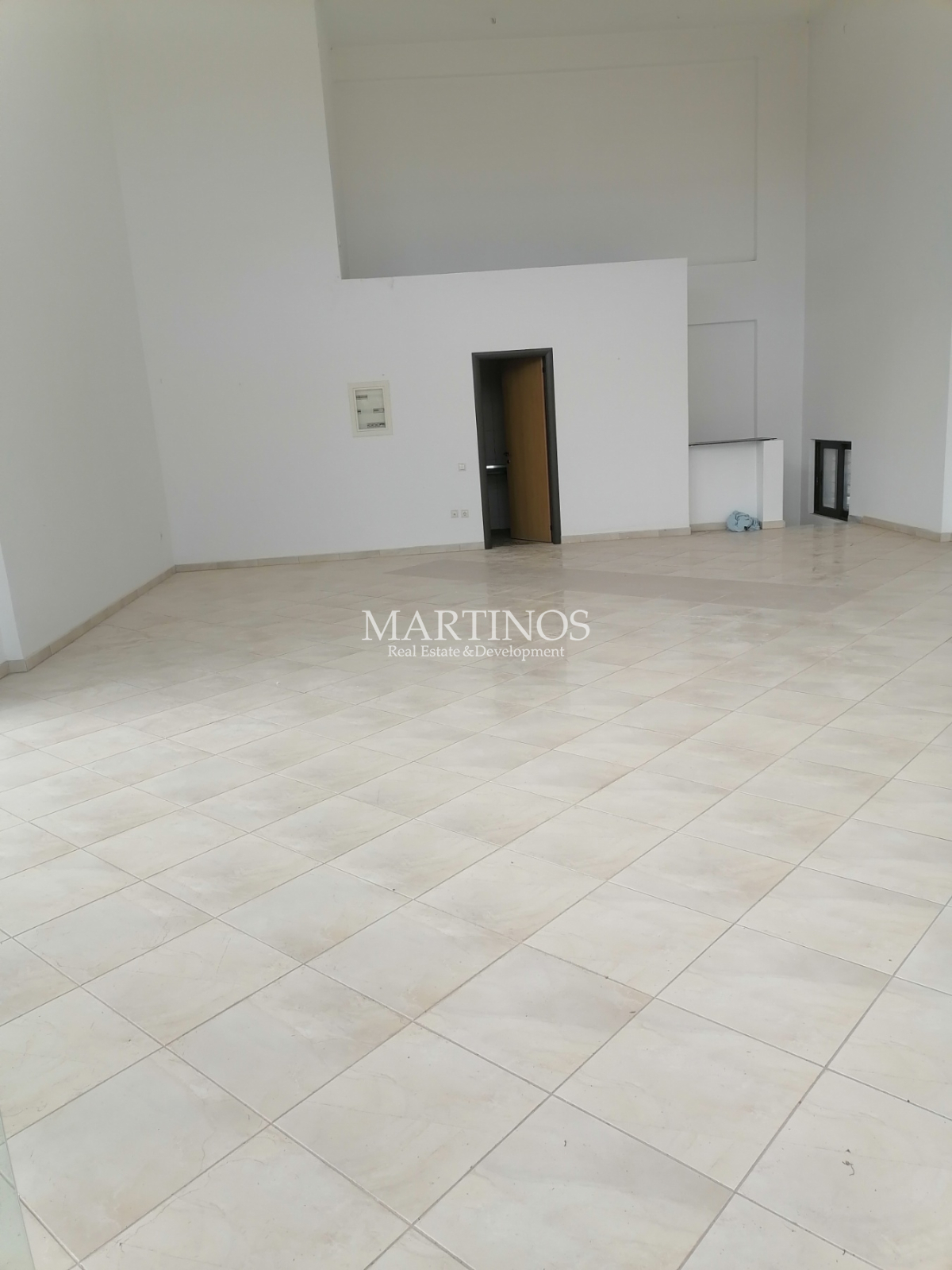 property-img