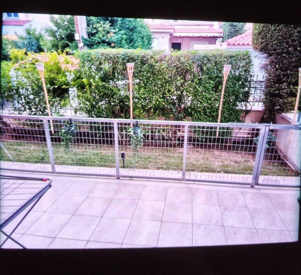 property-img