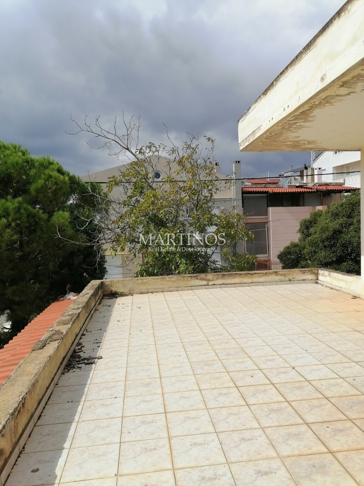 property-img